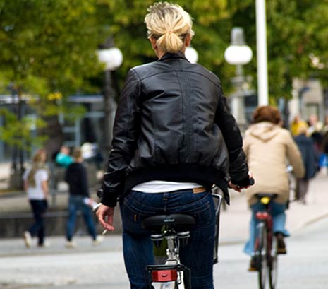 smoking while riding a bicycle